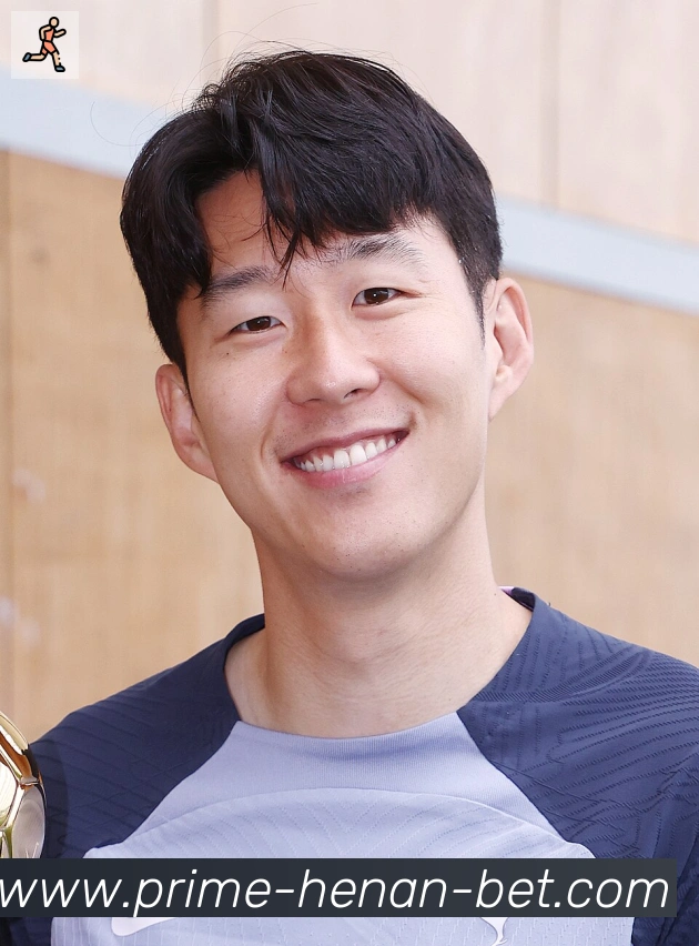 劳塔罗·马丁内斯